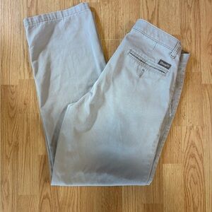 Wrangler Men's Light Khaki Chinos